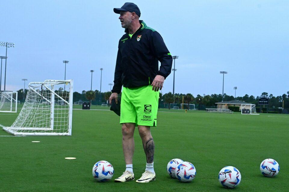 Zago es criticado, pero… con respaldo