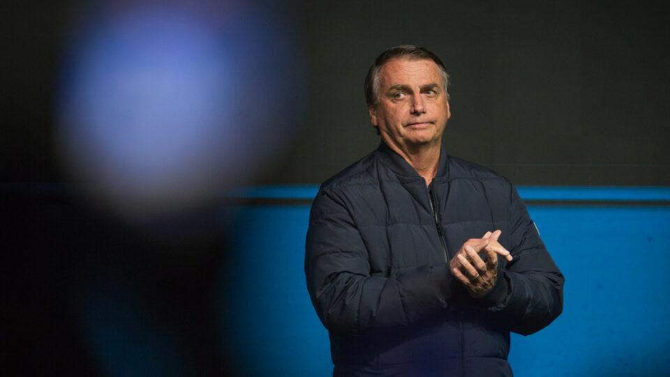 Denuncian que el dinero de la venta ilegal de joyas fue a parar a los bolsillos de Bolsonaro