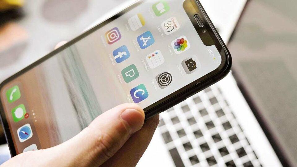 ATT bloquea 6.500 equipos celulares de donde los delincuentes cometían estafas digitales