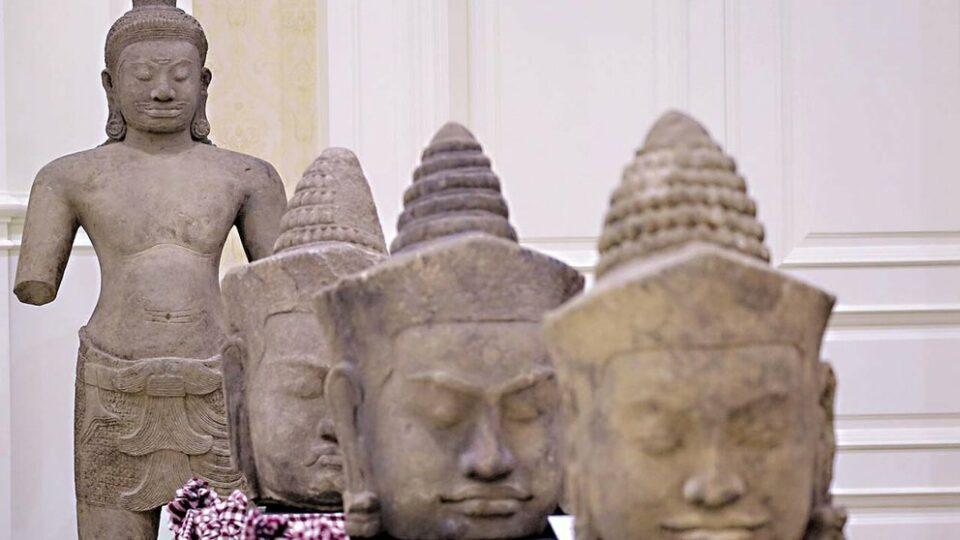 MET y coleccionistas devuelven antigüedades a Camboya