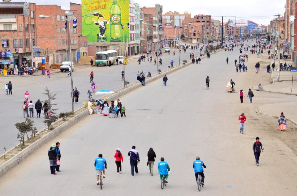 Viene el Día del Peatón, conozca cómo sacar su permiso de circulación