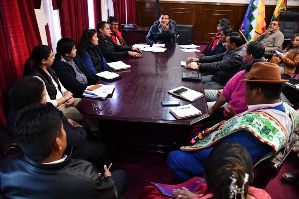 Impulsan el “Proyecto Minero Carangas” en Oruro con resolución para que empresa pase a un contrato de explotación