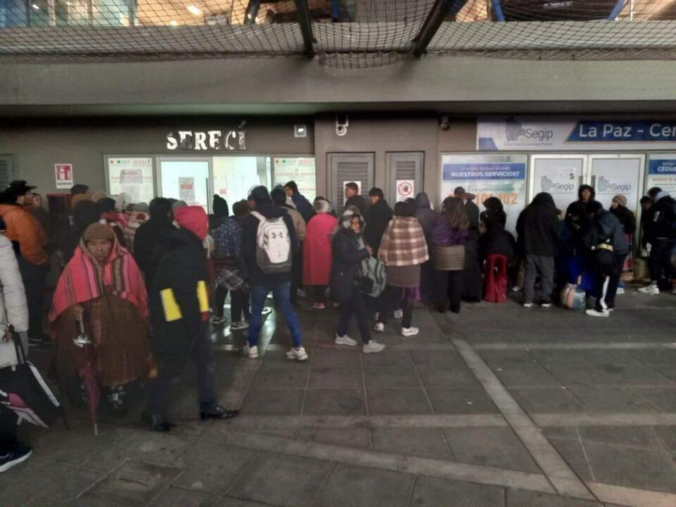 Ya son 130.000 nuevos registros y van a empadronar hasta la media noche