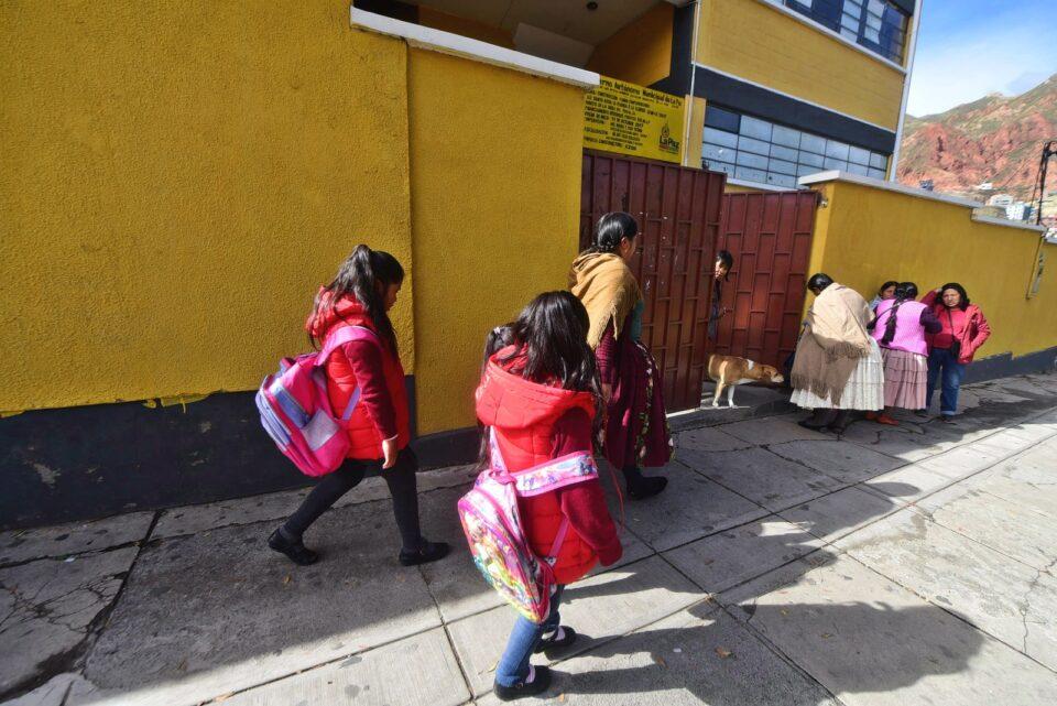 El horario de invierno ampliado se mantiene en La Paz