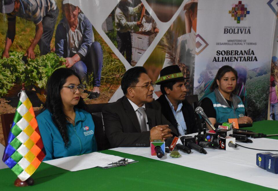 Gobierno forma comité para supervisar los precios de la canasta familiar