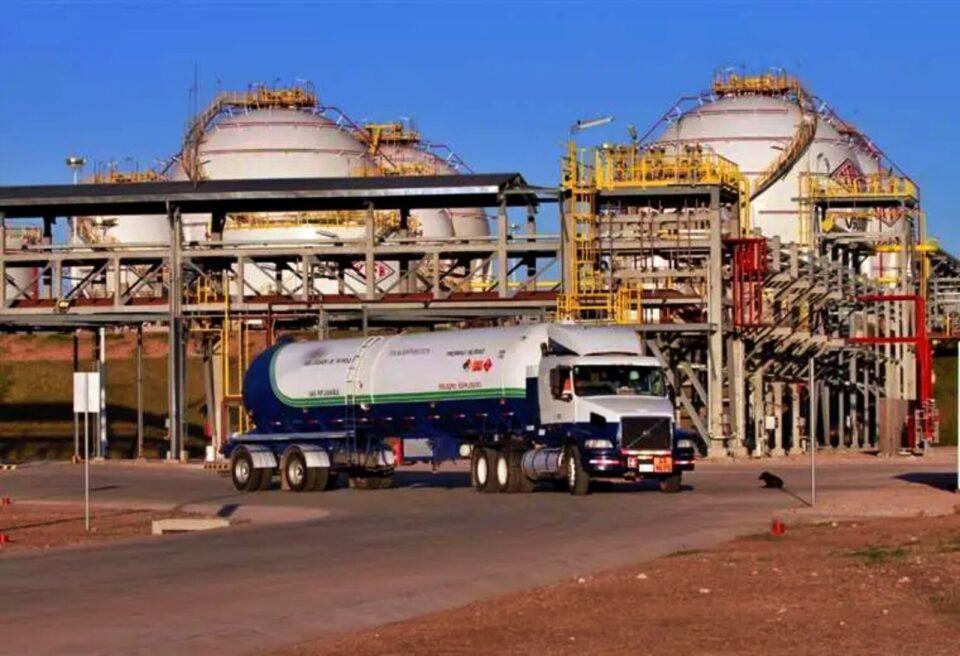 Este lunes evaluarán el plan de importación directa de hidrocarburos por privados