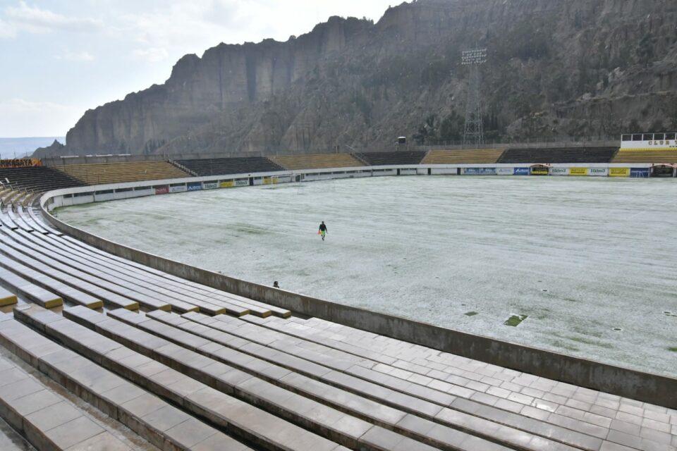 Cae una granizada en La Paz y suben los niveles de algunos ríos