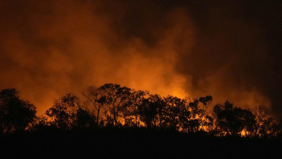 Incendios en la Amazonía generan cortina de humo que afecta la calidad del aire en Argentina