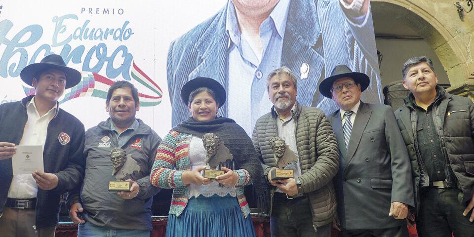 El Ministerio de Culturas lanza la XII versión del premio Eduardo Abaroa con Bs 1,6 Millones