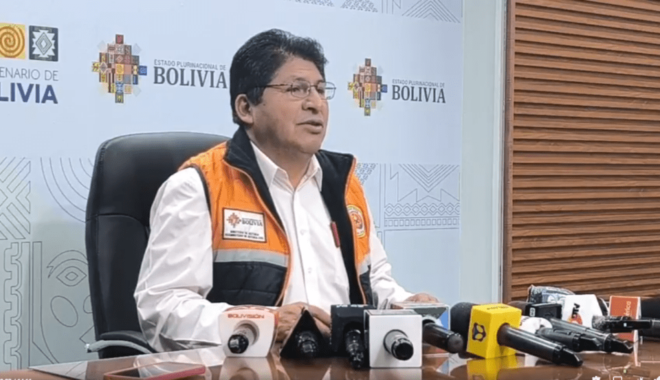 El Gobierno solicita a la Asamblea que apruebe créditos por 325 millones de dólares para enfrentar incendios.