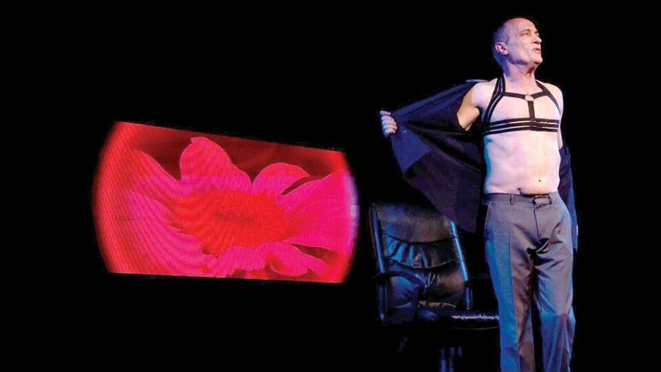 El 'Teatro del Astillero' de España presenta su obra 'Paraíso' en gira por Bolivia