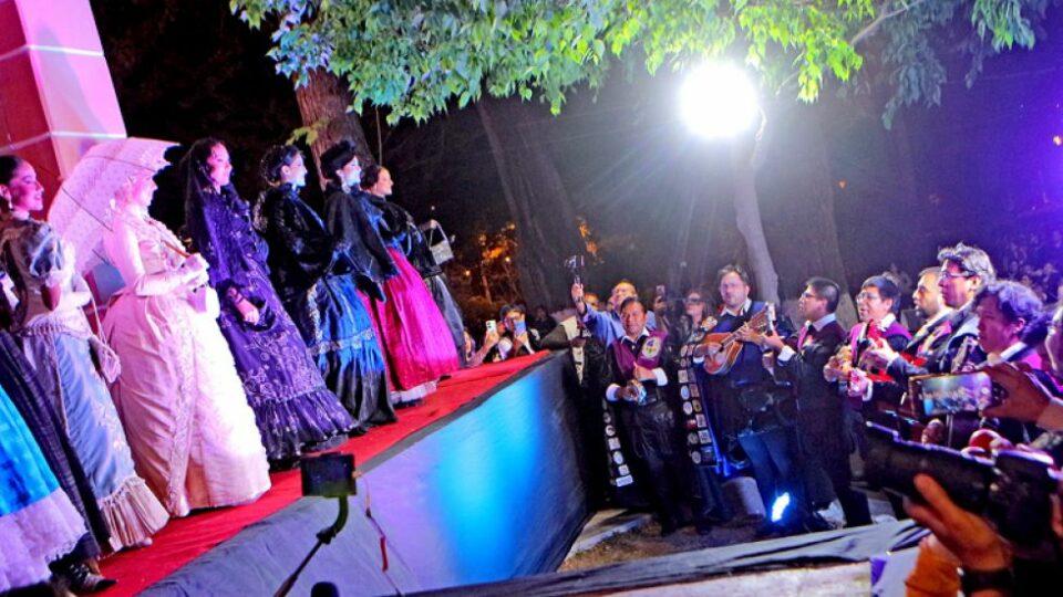 ‘Postales de la Época Dorada’ en el Palacete de El Guereo