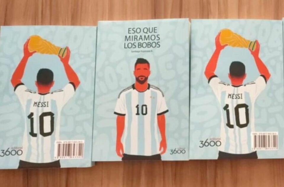 "Eso que miramos los bobos": Santiago Espinoza presenta hoy en Sucre su libro sobre fútbol