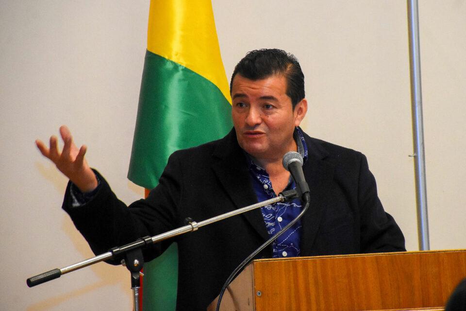 Johnny Fernández rompe alianzas de UCS con Creemos y evalúa nuevos acercamientos para 2025