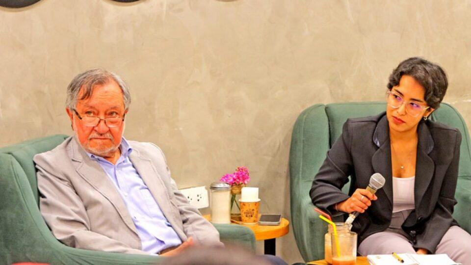 Diálogos de Café del Bicentenario" reúnen a 24 periodistas en Sucre para discutir la coyuntura nacional