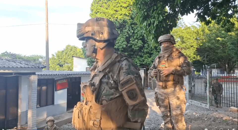 Jefe militar de la Novena División confirma el ingreso de policías a esa base militar