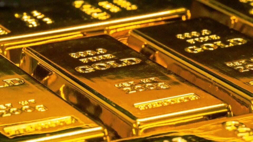 El oro sube un 0,72% y cierra a $2.734 la onza, impulsado por la caída de rendimientos de bonos y un dólar débil