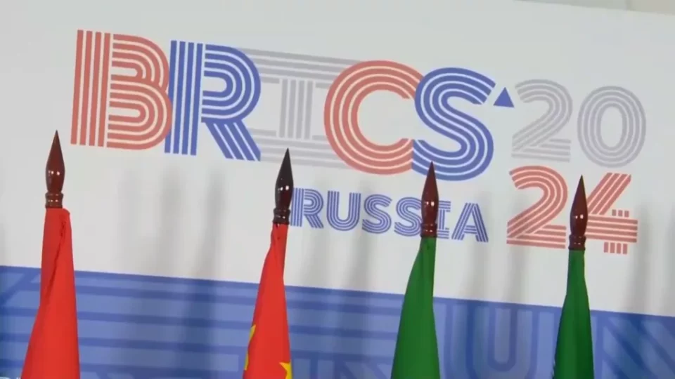 Con 36 países y 22 líderes Arranca la XVI Cumbre de los BRICS en Rusia