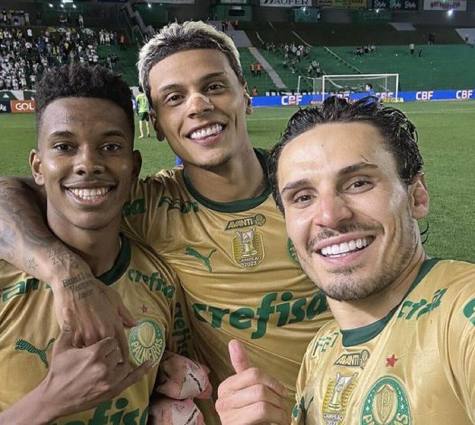 Palmeiras golea al Juventude y se acerca al Botafogo en la lucha por el título
