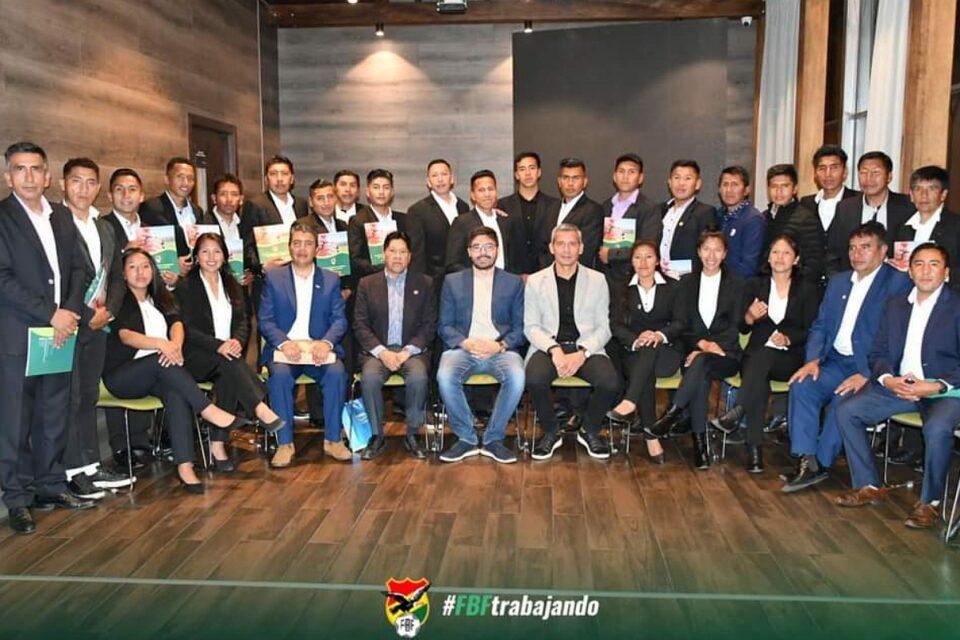 FBF presenta plan estratégico para profesionalizar el arbitraje en Bolivia
