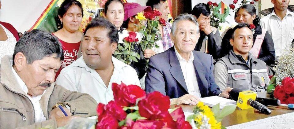 Floricultores de Quillacollo pierden hasta 150 toneladas de flores diarias por bloqueos