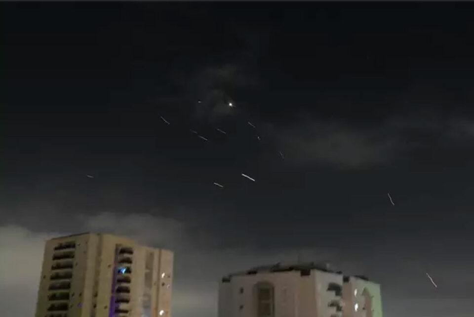 Israel lanza misiles contra Siria, mientras ataca Teherán y otros puntos de Irán