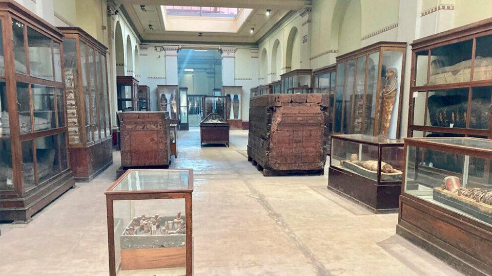Tras años de retraso, el Gran Museo Egipcio abre sus puertas