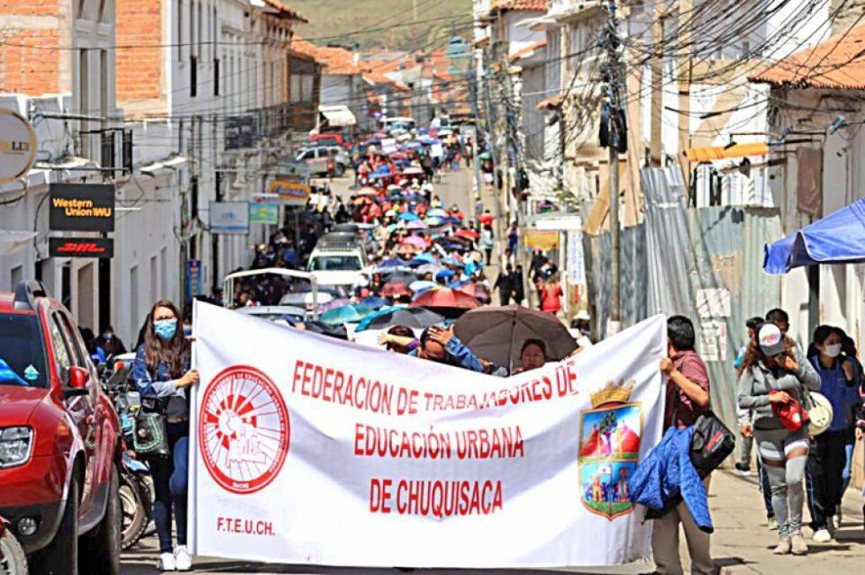 Fteuch realizará "Marcha de Cacerolas Vacías" en Sucre y suspenderá clases esta tarde
