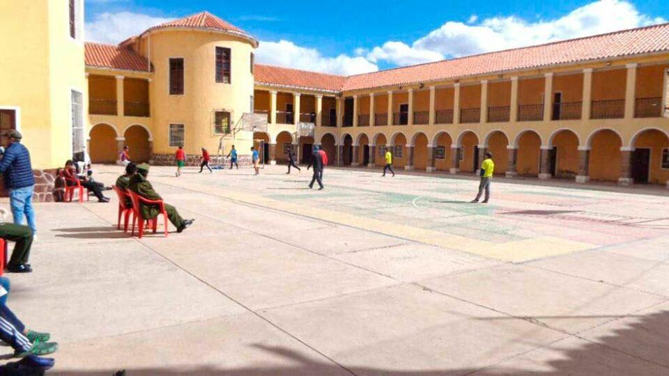 Diez Niños en Potosí Tras la Pérdida de sus Padres por Feminicidio