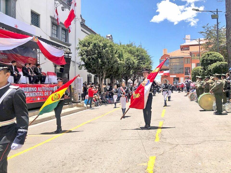 Potosinos festejan con un llamado a la unidad