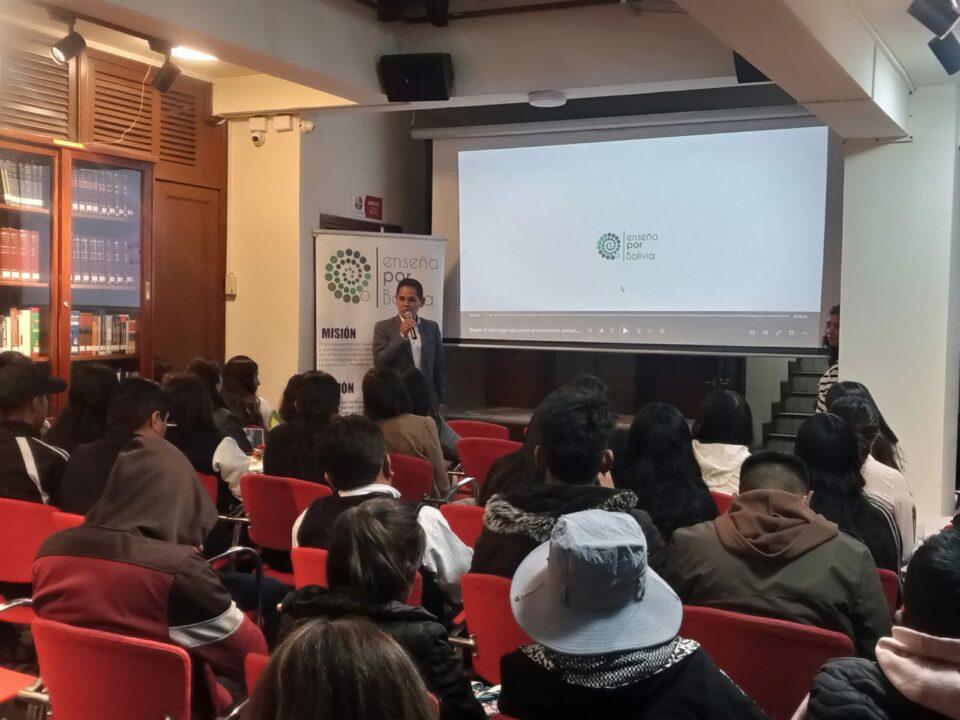 Compromiso y Educación Ambiental: Bolivia celebra el Segundo Encuentro de Liderazgo y Cambio Climático