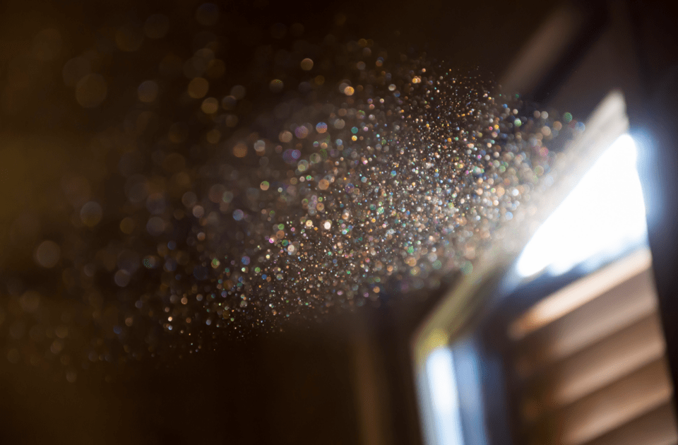 El Efecto Tyndall: La razón detrás del color del cielo y otros fenómenos cotidianos