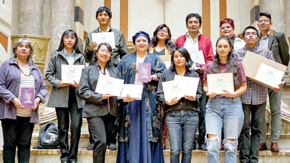 Premian a ganadores del II Concurso Nacional de Ensayos Biográficos en La Paz