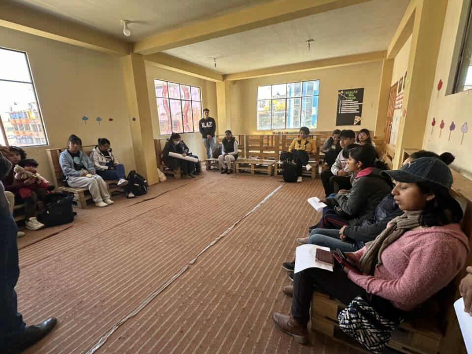 Alcaldía de El Alto extiende inscripciones para cursos gratuitos hasta el 8 de noviembre