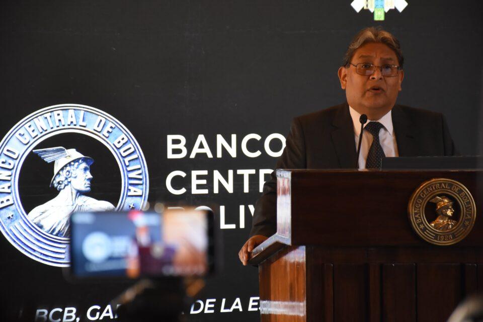 Bolivia paga más del 90% de su deuda externa programada para 2024