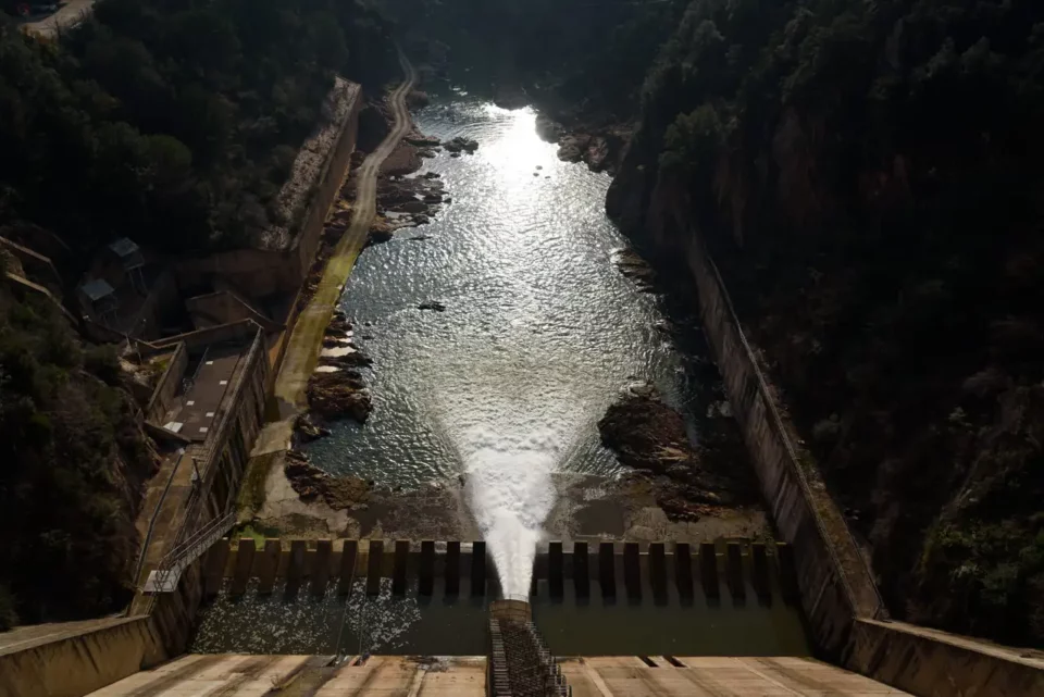 La NASA detecta una caída en los niveles de agua en la Tierra