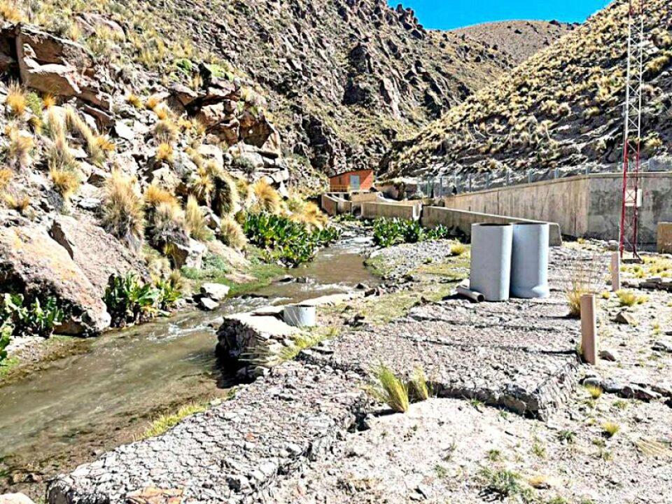 Alcalde de Porco y autoridades originarias piden al Gobierno frenar desvío de agua a ingenios mineros