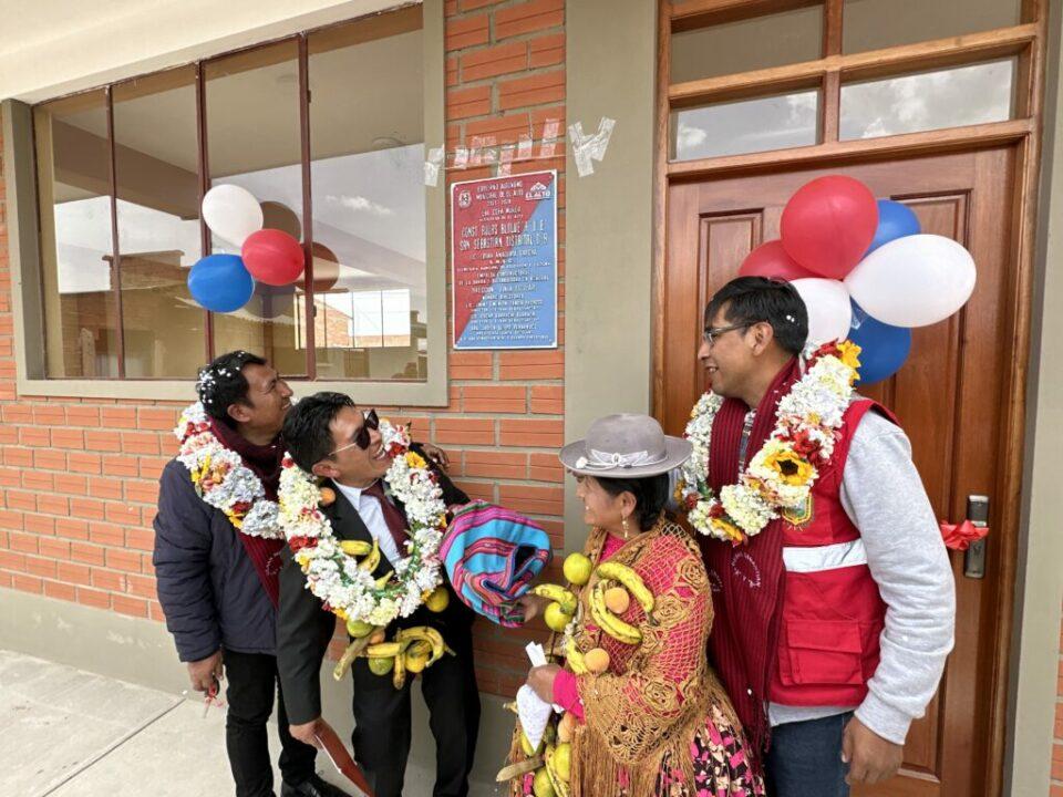 Alcaldía de El Alto inaugura cuatro aulas nuevas en la Unidad Educativa San Sebastián A-B