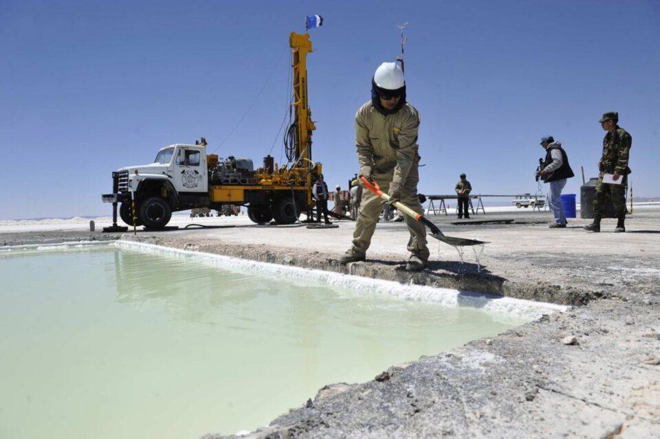 YLB aclara detalles del contrato con la empresa rusa Uranium One Group