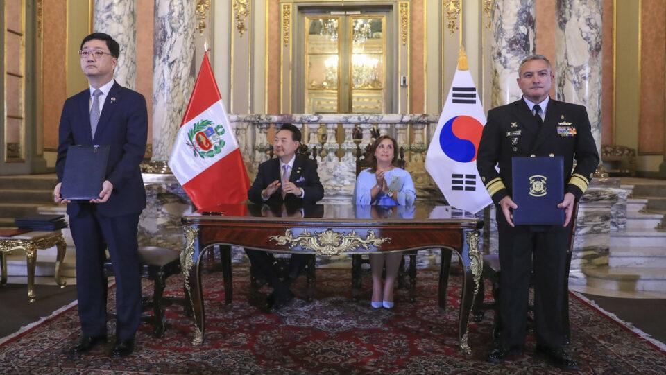 Empresas de defensa de Corea del Sur refuerzan cooperación con Perú