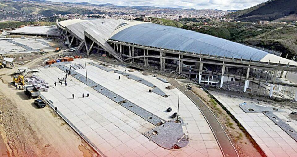 Senador pide auditoría a la Contraloría por presuntas irregularidades en Terminal de Buses de Sucre