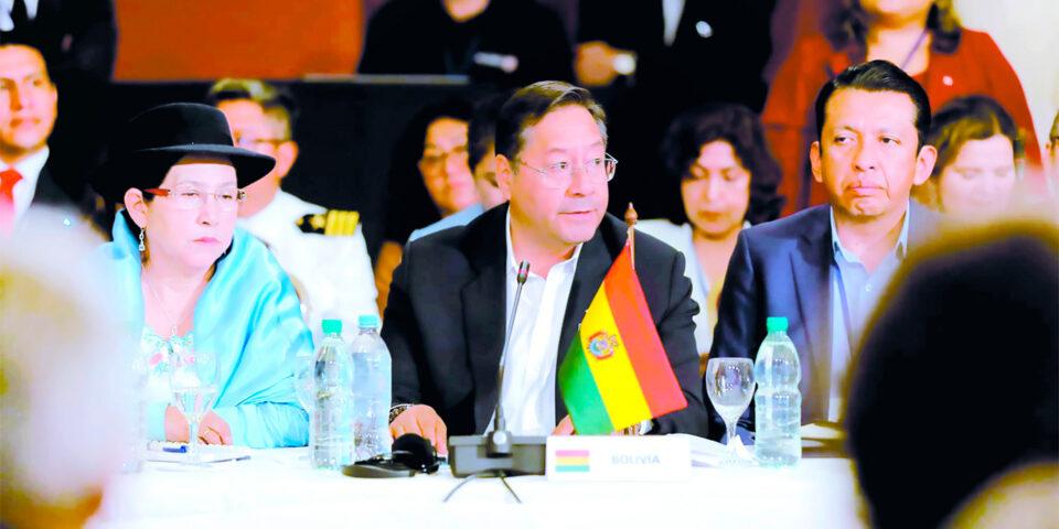 Luis Arce insta a la unidad para enfrentar los desafíos y construir un sistema multipolar