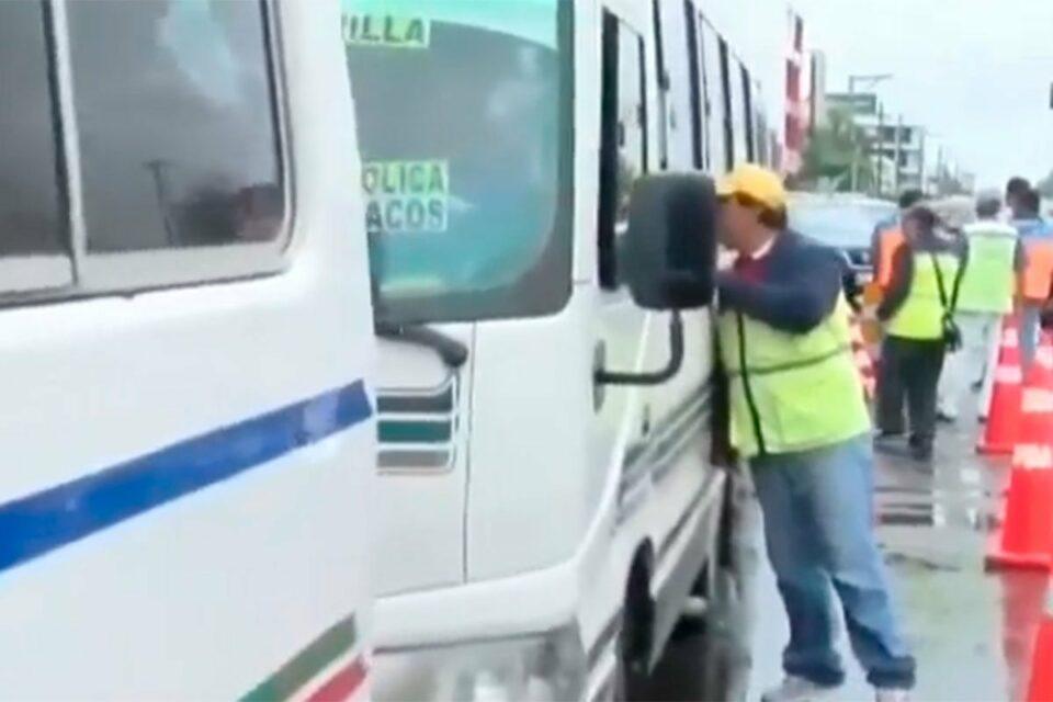 Confederación de choferes ratifica “inminente” incremento de pasajes desde enero