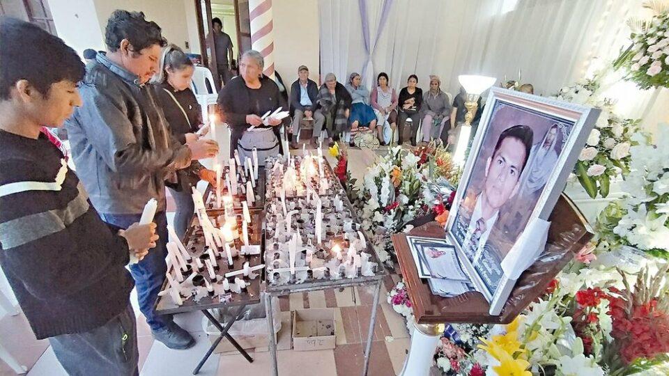 Velorio de taxista asesinado en Sacaba se convierte en clamor por justicia