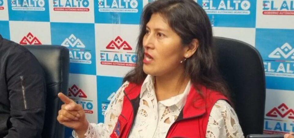 Alcaldía de El Alto niega cobros a funcionarios por firmas en apoyo a Morena, partido de Eva Copa