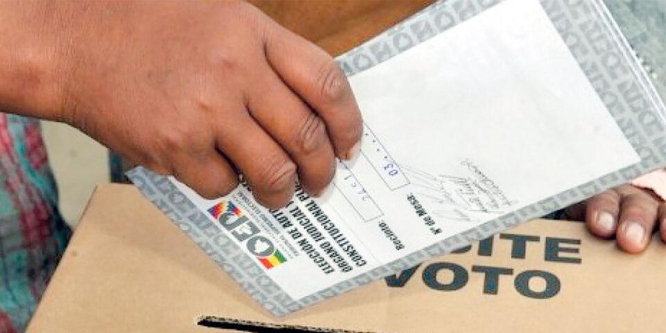 Bolivia elige por primera vez a magistrados en elecciones parciales en Beni y Pando