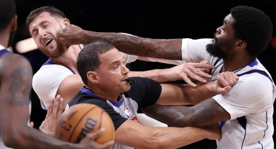 Brutal pelea en la NBA: tres expulsados
