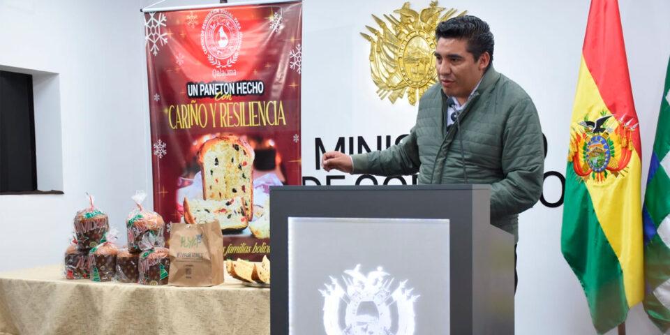 Panetones artesanales elaborados por privados de libertad se venden a Bs 30