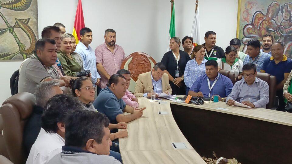 Micreros amenazan con paro departamental desde el lunes