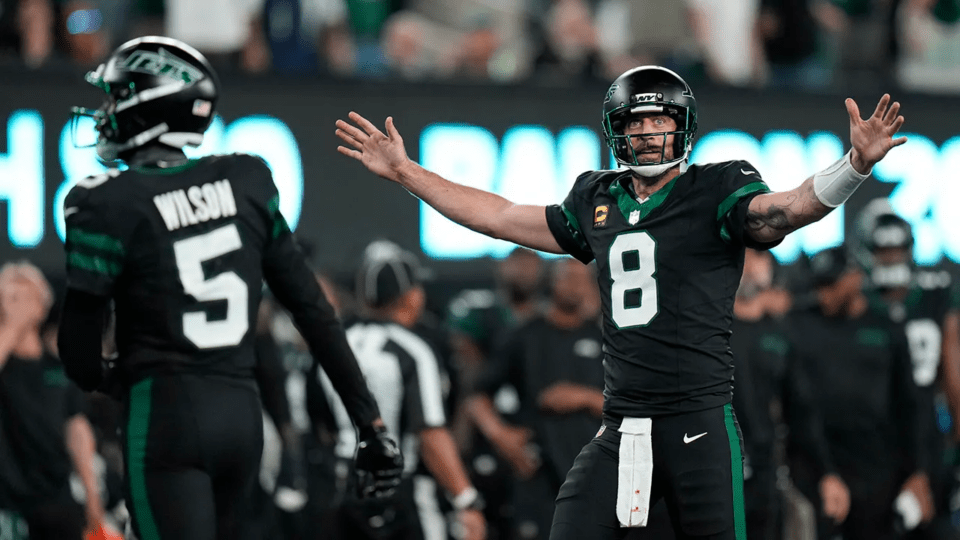 Derrota de los Jets y tensión entre Rodgers y Wilson